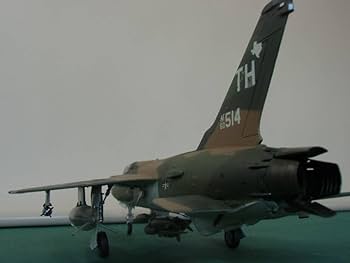 Amazon | 1/48 F-105 サンダーチーフ アメリカ空軍 UNITED
